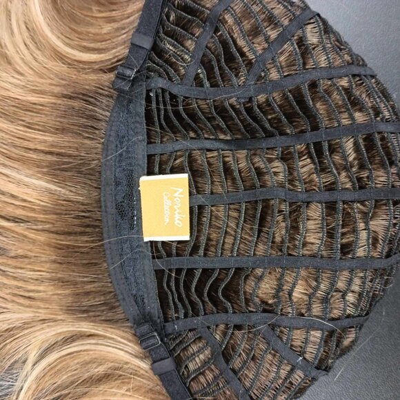 Reese Wig by Noriko - Picture 6 of 13